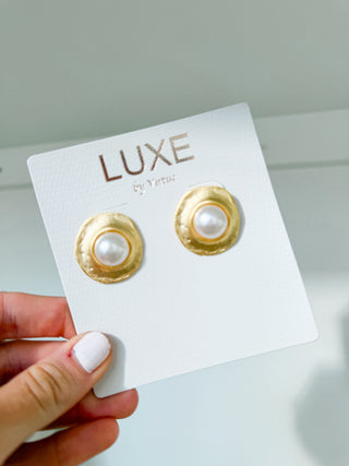 The Lilly Wrapped Pearl Studs