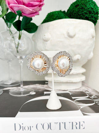 Pearl Please Earring