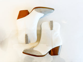 Vaca White Rhinestone Boot