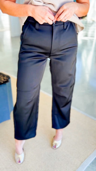 Sateen Beau Crescent Jean