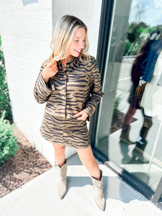 Striped In Suede Set