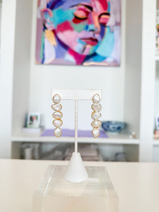 Cluster Pearl Dangle Earring