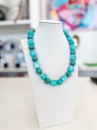 On Trend Stone Necklace