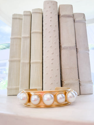 Holly Cuff