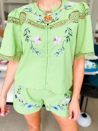 In The Gardens Top